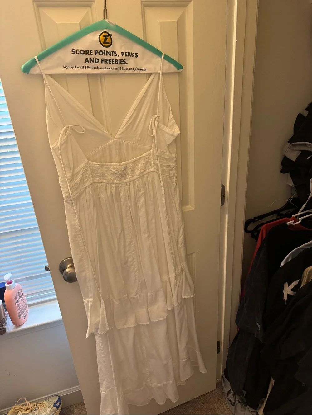 Abercrombie & Fitch White linen tiered Maxi Dresses